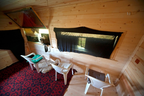 Hide interior, Ponor Eagle hide 